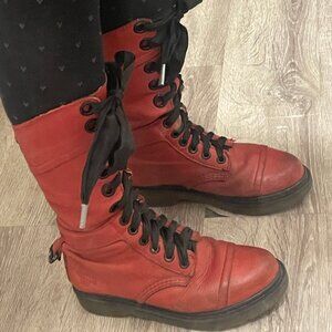 Dr Martens 'Triumph' 1914 size 6 combat boots